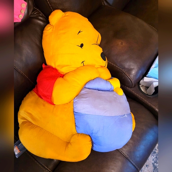 Winnie-the-Pooh Other - Winnie The Pooh Large Plush Wall Decor